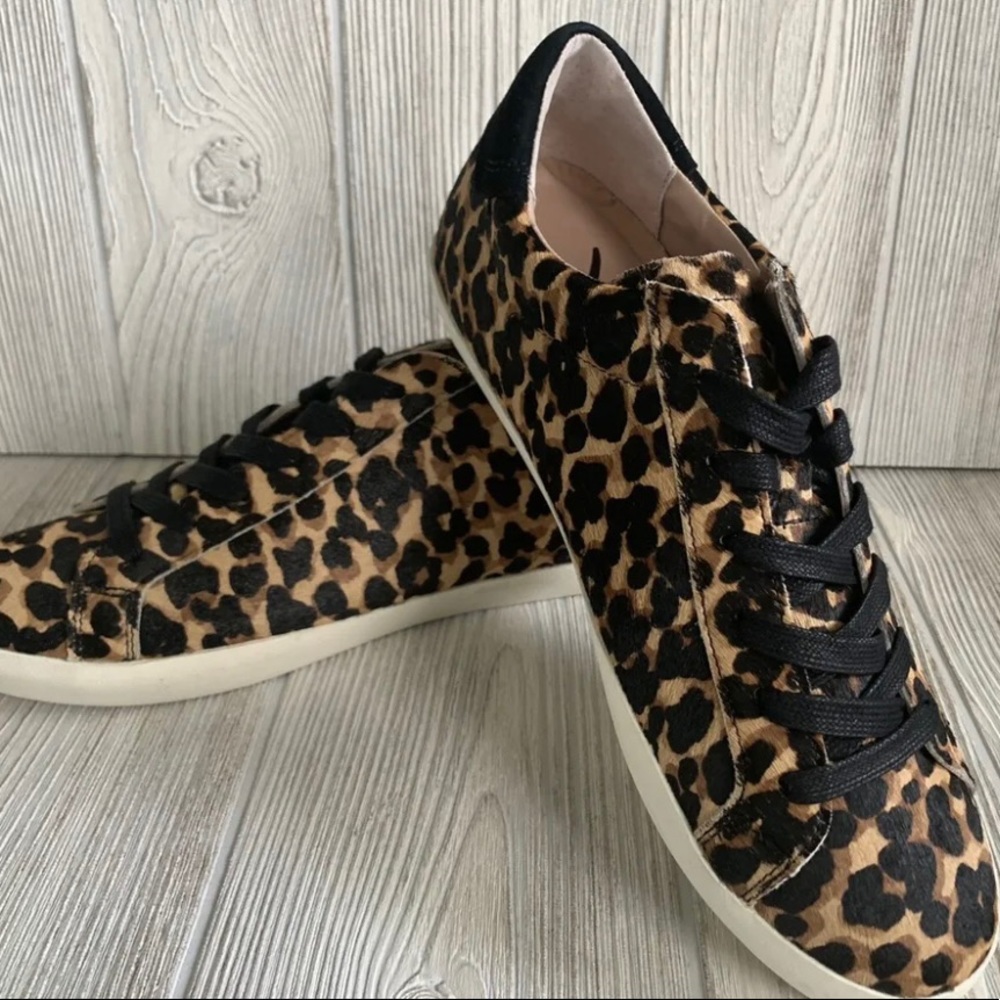 Banana Republic Calf Hair Leather Leopard Print Sneakers. True to size